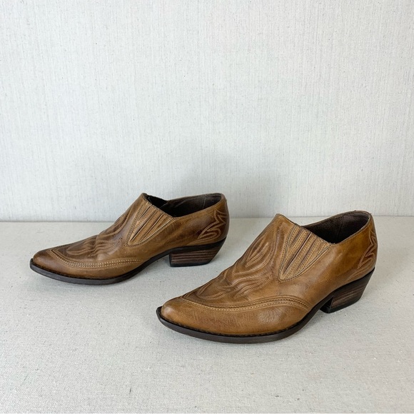 Guess~Vintage~Women’s 90’s Distressed Leather Western/Cowgirl Ankle Bootie~Sz7.5 - Picture 7 of 14